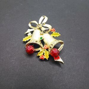 Jingle bells with mistletoe pin brooche